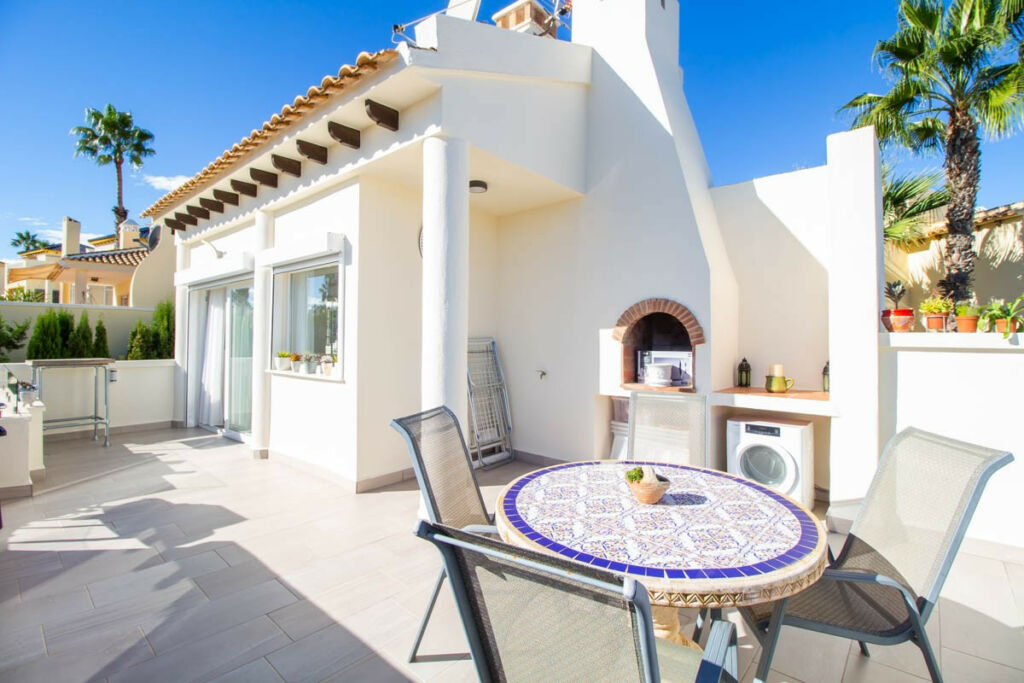 Detached Villa Las Ramblas Golf Alicante - image 29
