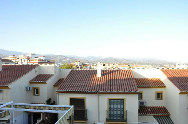 Townhouse Torre del Mar Málaga - image 29