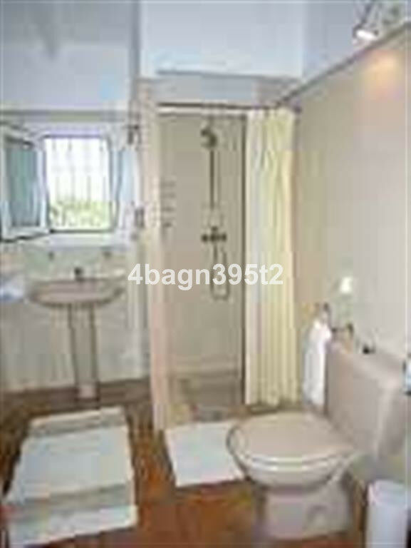 Detached Villa Sedella Málaga - image 29