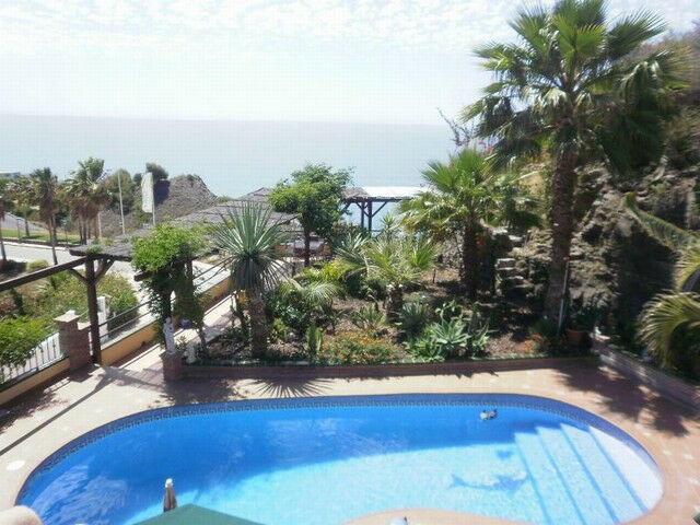 Detached Villa Nerja Málaga - image 3