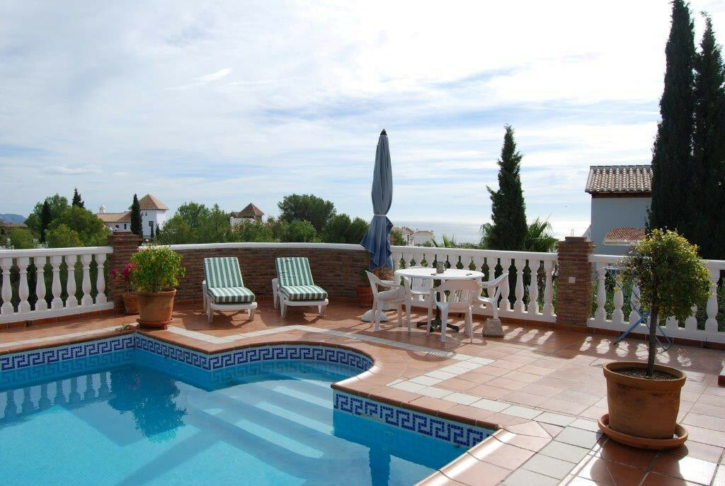 Detached Villa Frigiliana Málaga - image 3