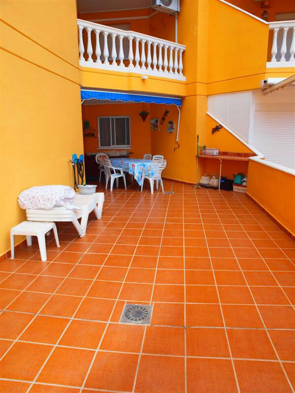 Middle Floor Apartment El Morche Málaga - image 3