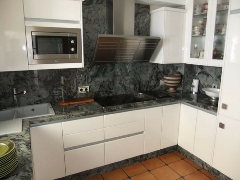 Detached Villa Caleta de Vélez Málaga - image 3
