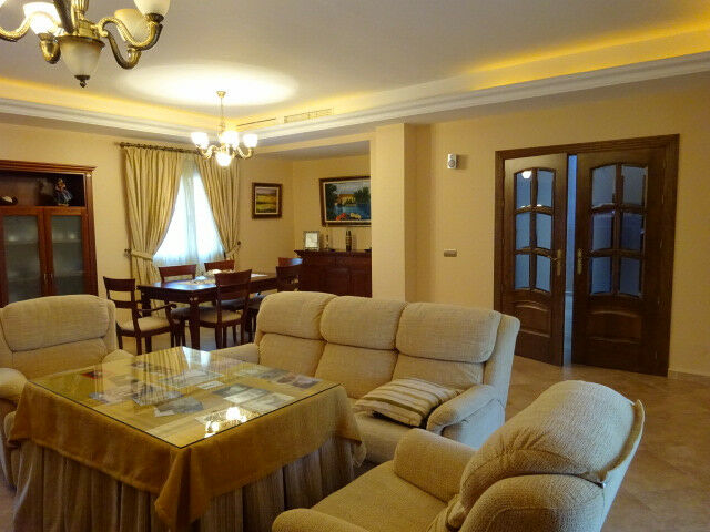 Townhouse Colmenar Málaga - image 3