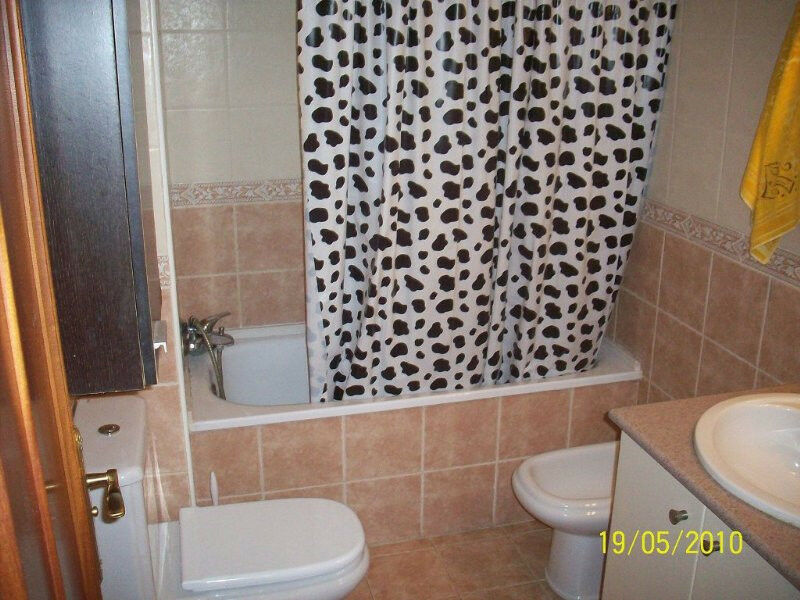 Middle Floor Apartment Estepona Málaga - image 3