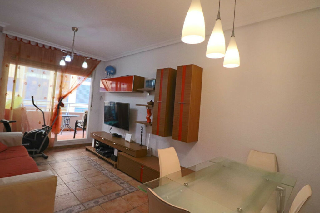 Middle Floor Apartment Villajoyosa Alicante - image 3