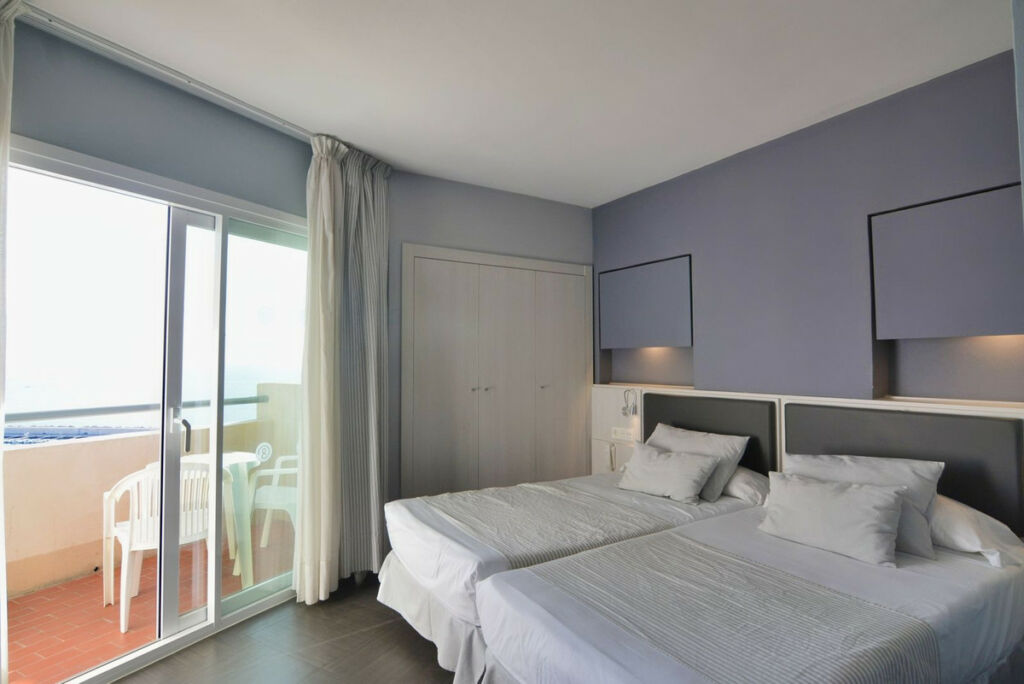 Middle Floor Studio Fuengirola Málaga - image 3