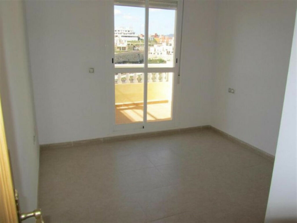 Townhouse Benajarafe Málaga - image 3