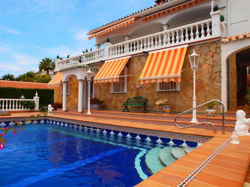 Detached Villa Caleta de Vélez Málaga - image 3