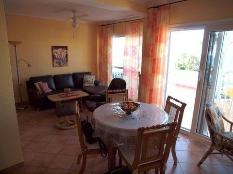 Middle Floor Apartment Benajarafe Málaga - image 3