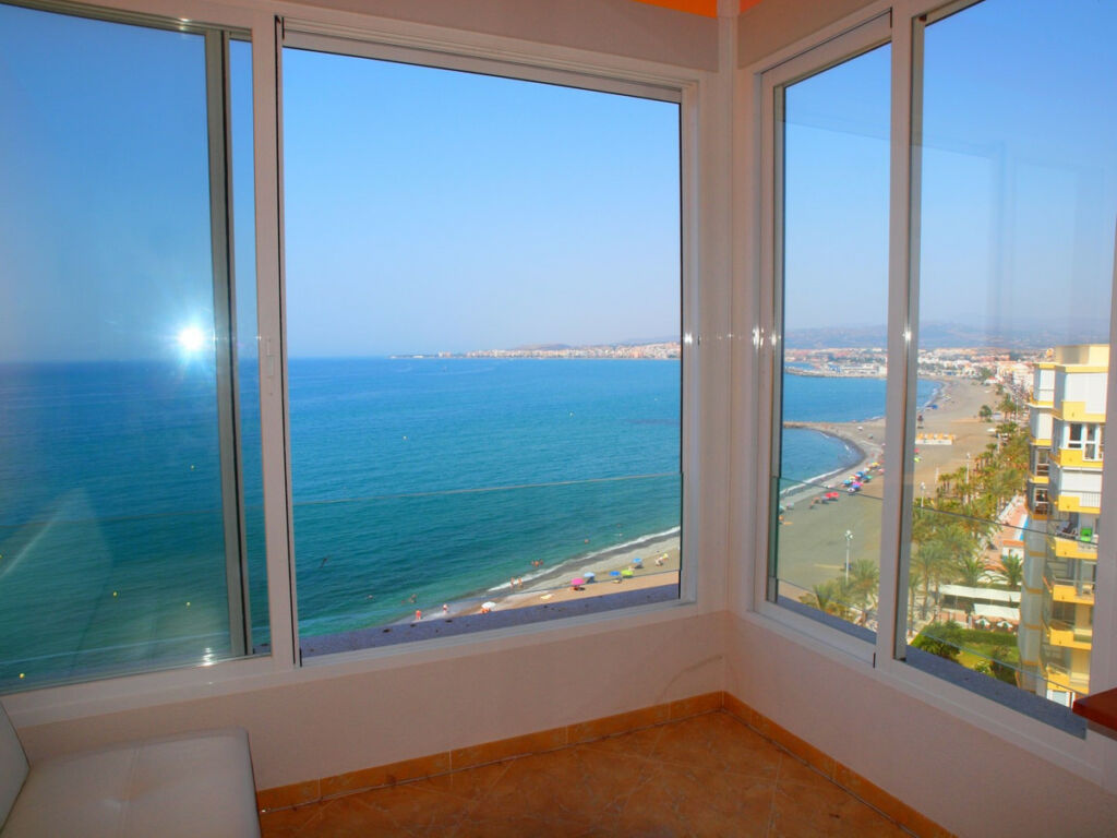 Penthouse Algarrobo Málaga - image 3