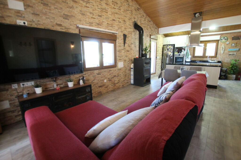 Detached Villa Sax Alicante - image 3