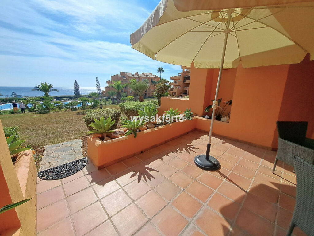 Ground Floor Apartment La Duquesa Málaga - image 7