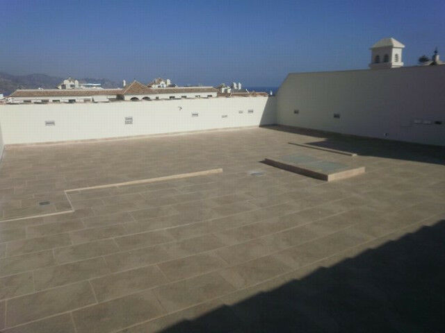 Penthouse Nerja Málaga - image 3