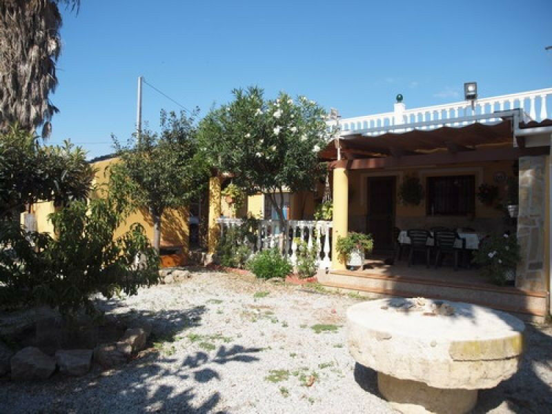 Detached Villa Almayate Málaga - image 3