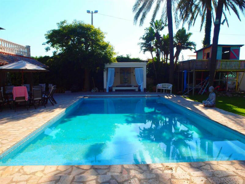Detached Villa Almayate Málaga - image 3