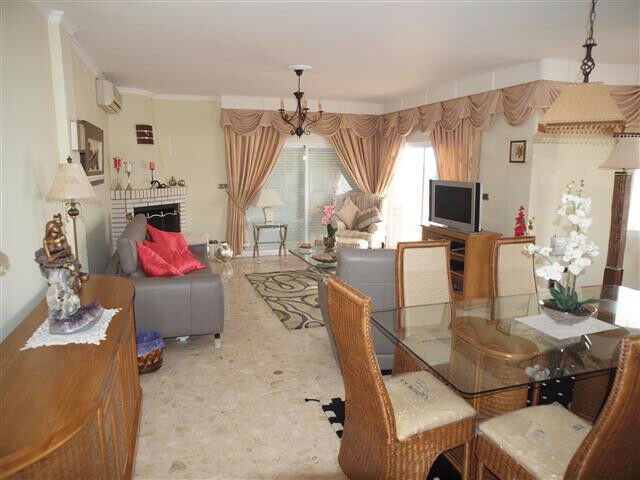 Detached Villa Caleta de Vélez Málaga - image 3