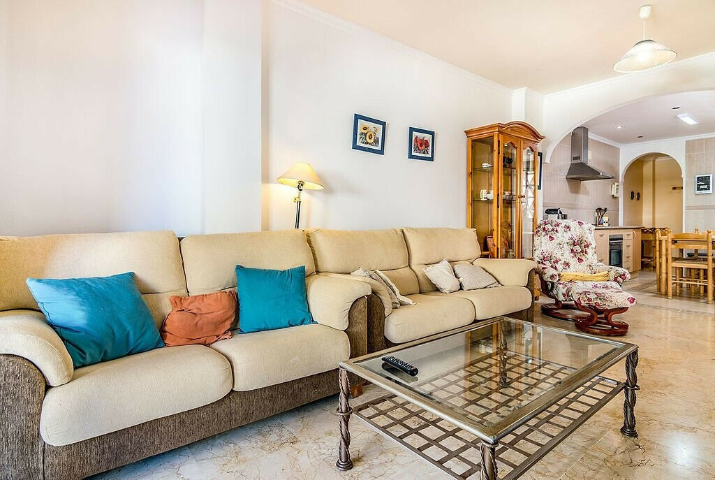 Ground Floor Apartment Casares Málaga - image 3