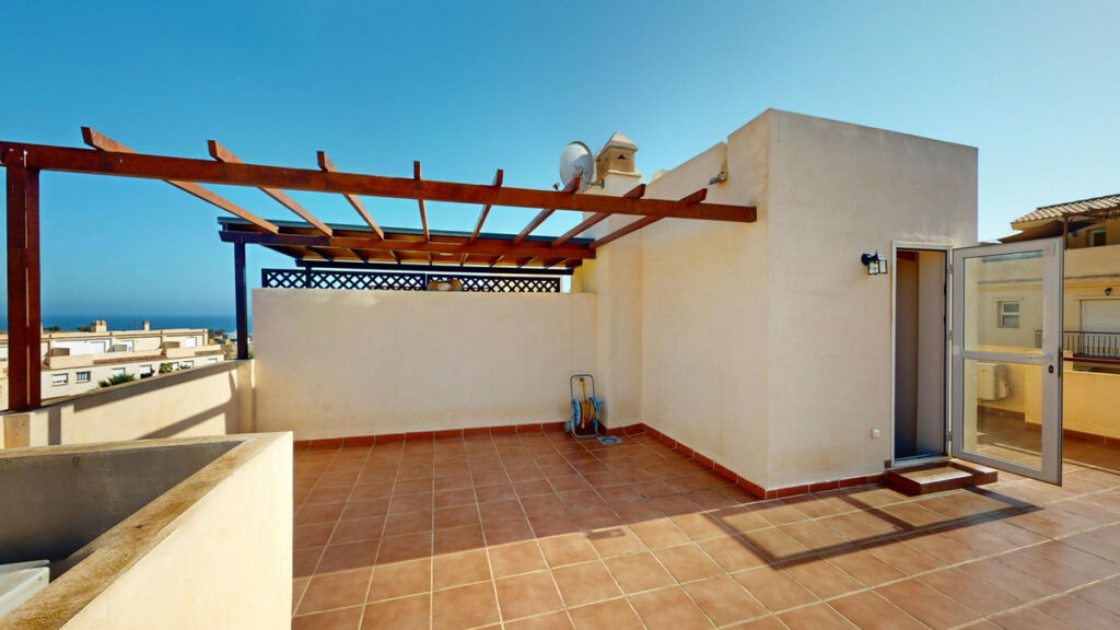 Semi-Detached House Almayate Málaga - image 3