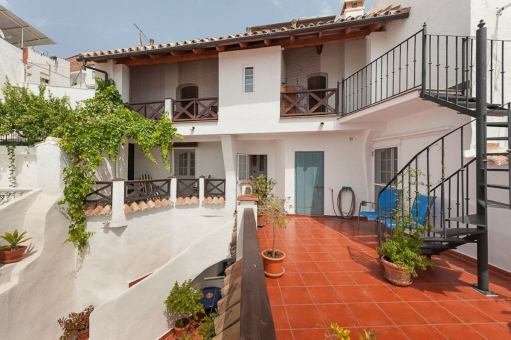 Detached Villa Vélez-Málaga Málaga - image 3