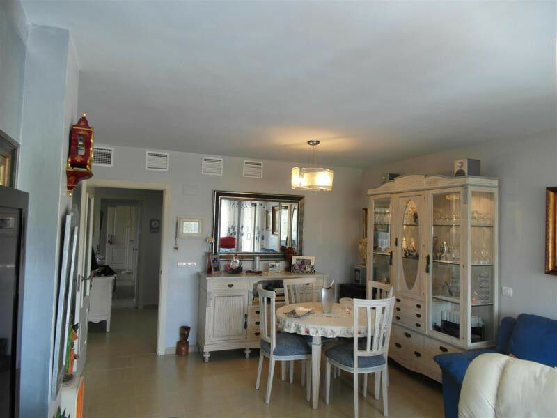 Middle Floor Apartment Benagalbon Málaga - image 3