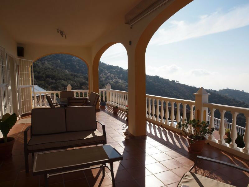 Detached Villa Arenas Málaga - image 3