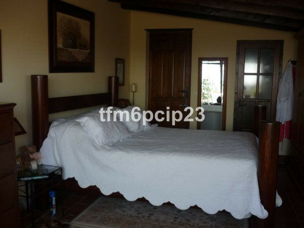 Townhouse Jimena de la Frontera Cádiz - image 3