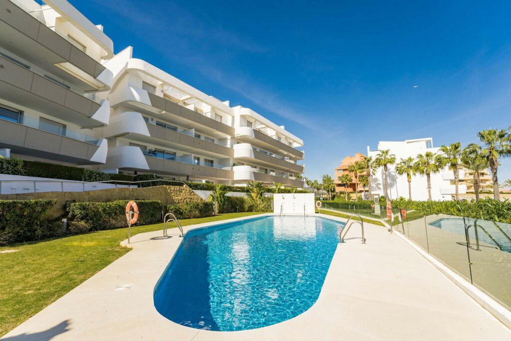 Penthouse Sotogrande Cádiz - image 2