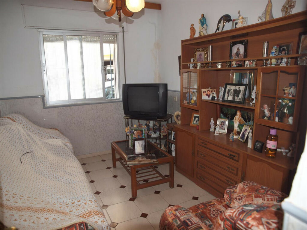 Ground Floor Apartment Torre del Mar Málaga - image 3