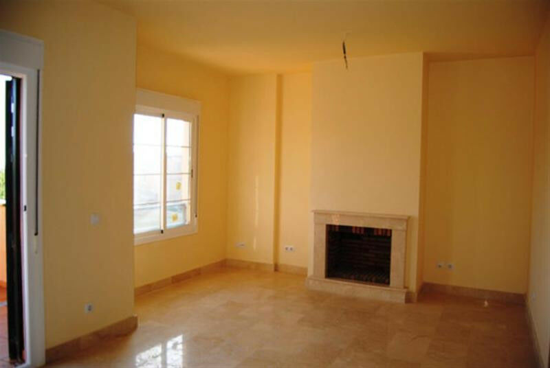 Semi-Detached House Torre del Mar Málaga - image 3