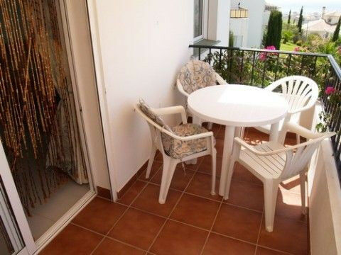 Middle Floor Apartment Torrox Málaga - image 3