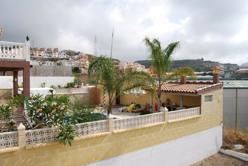 Detached Villa Torrox Málaga - image 3