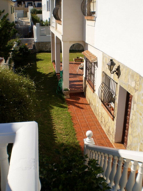 Detached Villa Caleta de Vélez Málaga - image 3