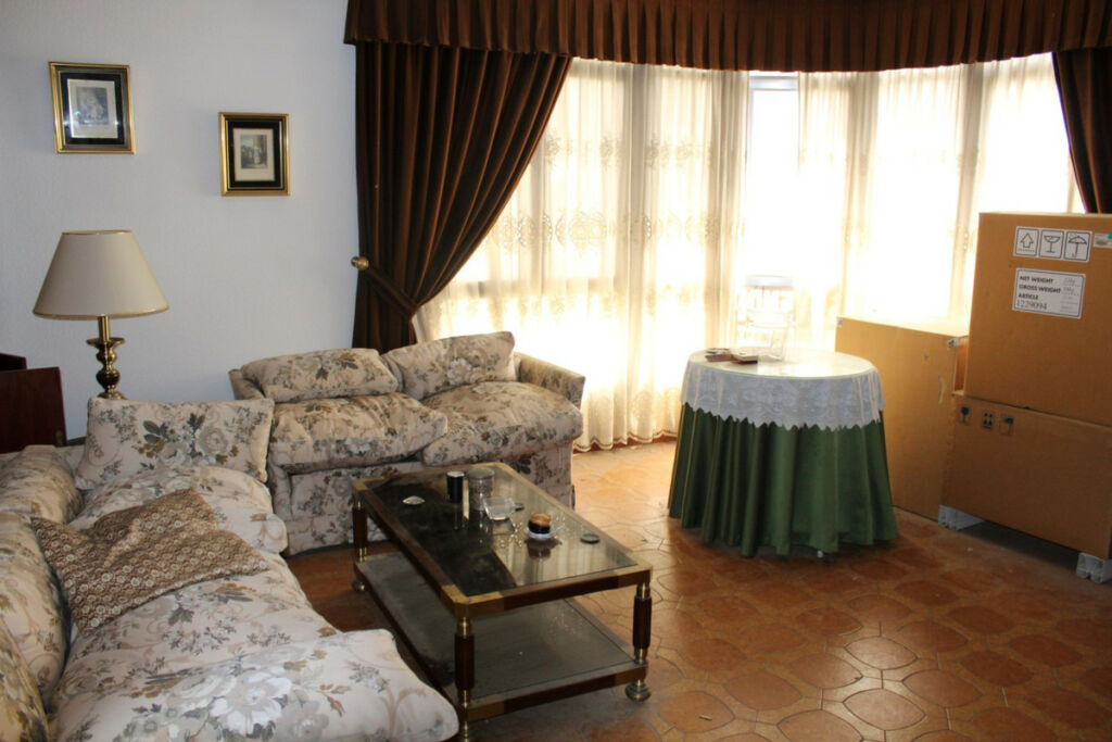 Middle Floor Apartment Torre del Mar Málaga - image 3