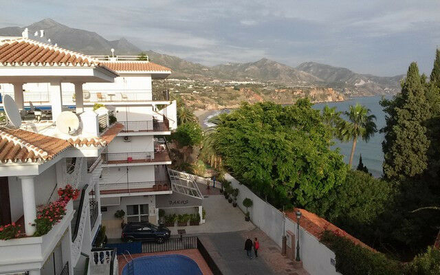Ground Floor Apartment Nerja Málaga - image 30