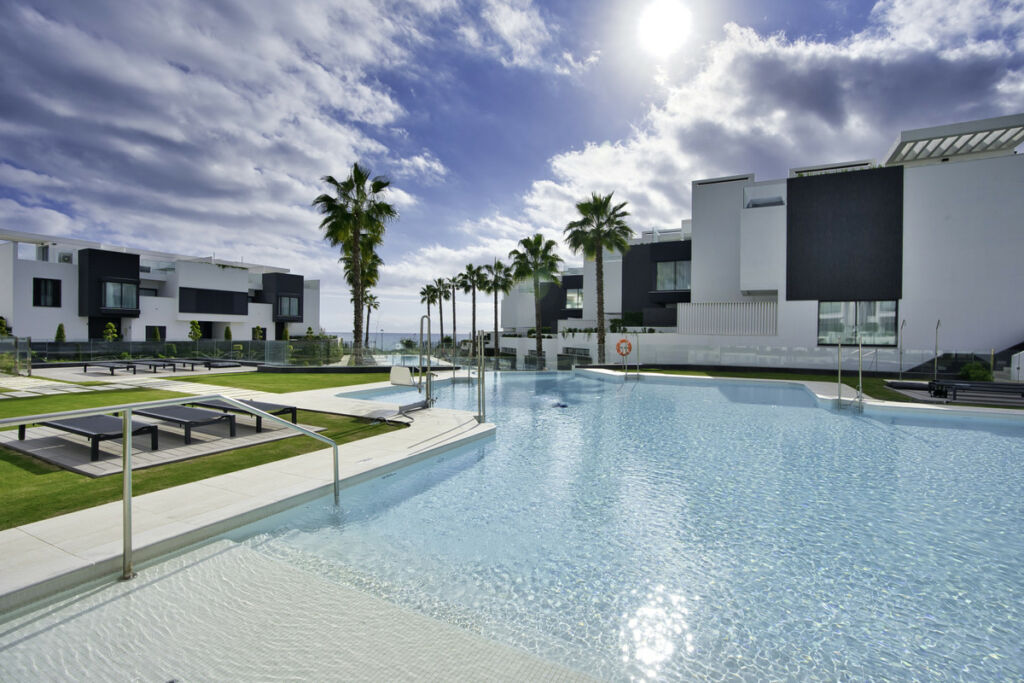 Semi-Detached House Estepona Málaga - image 30