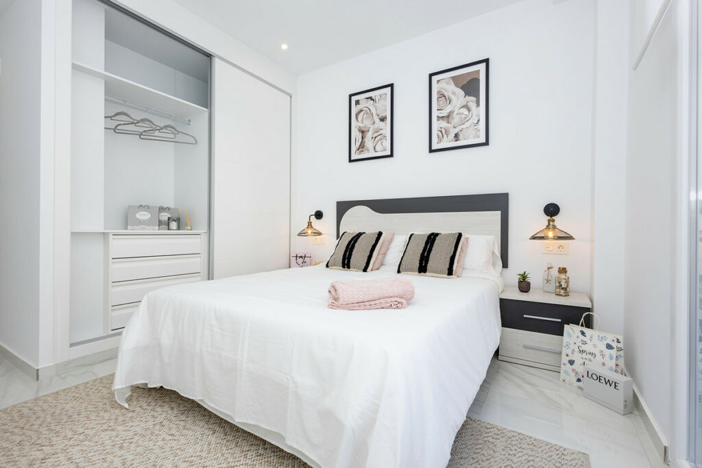 Middle Floor Apartment Jacarilla Alicante - image 30