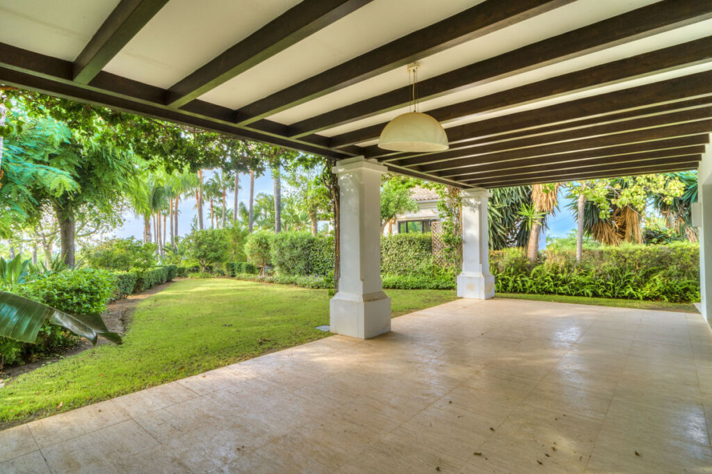 Detached Villa The Golden Mile Málaga - image 31