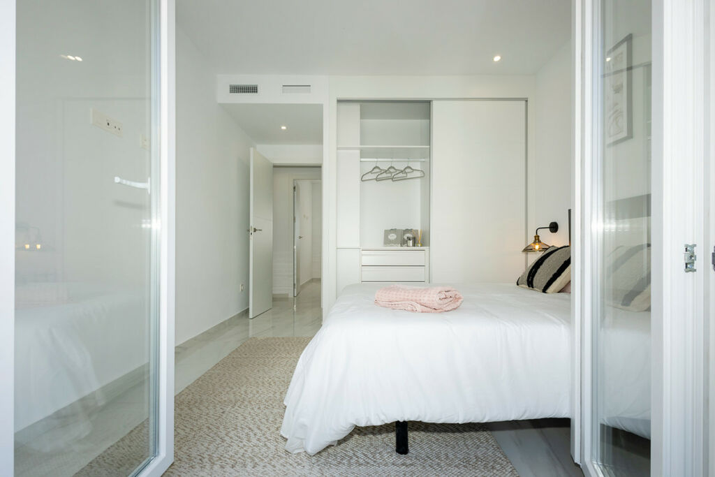 Middle Floor Apartment Jacarilla Alicante - image 31