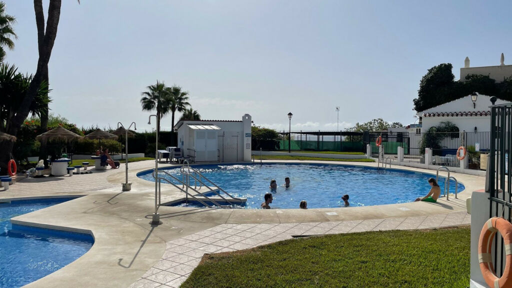 Townhouse Nerja Málaga - image 31
