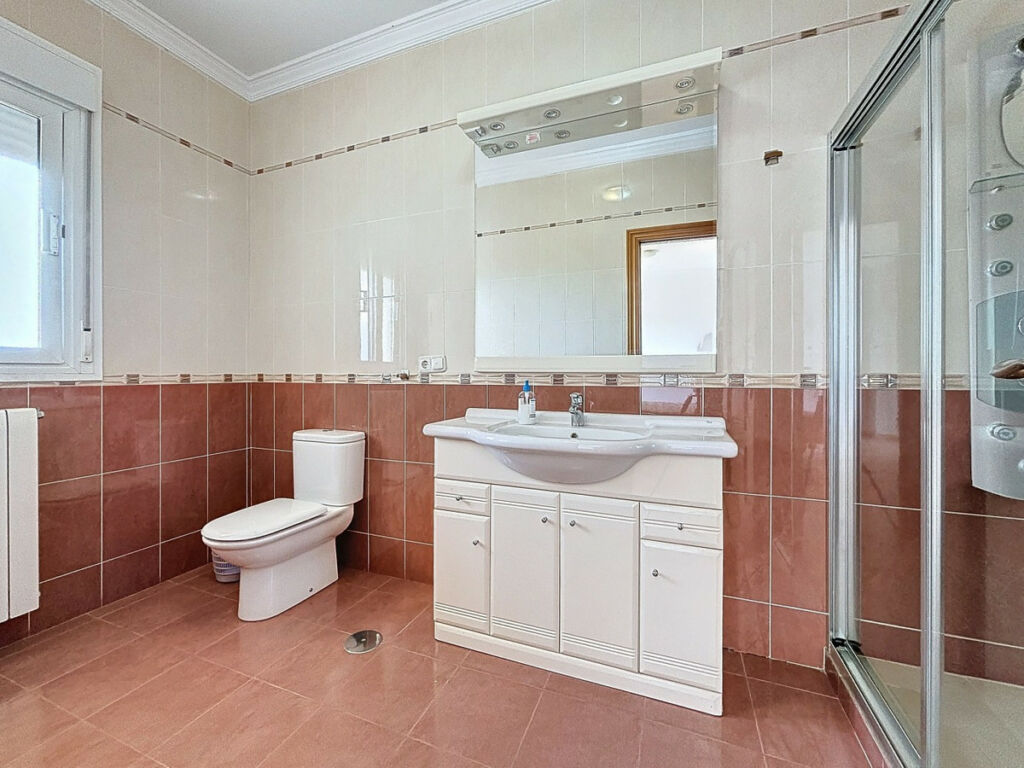 Detached Villa Periana Málaga - image 31