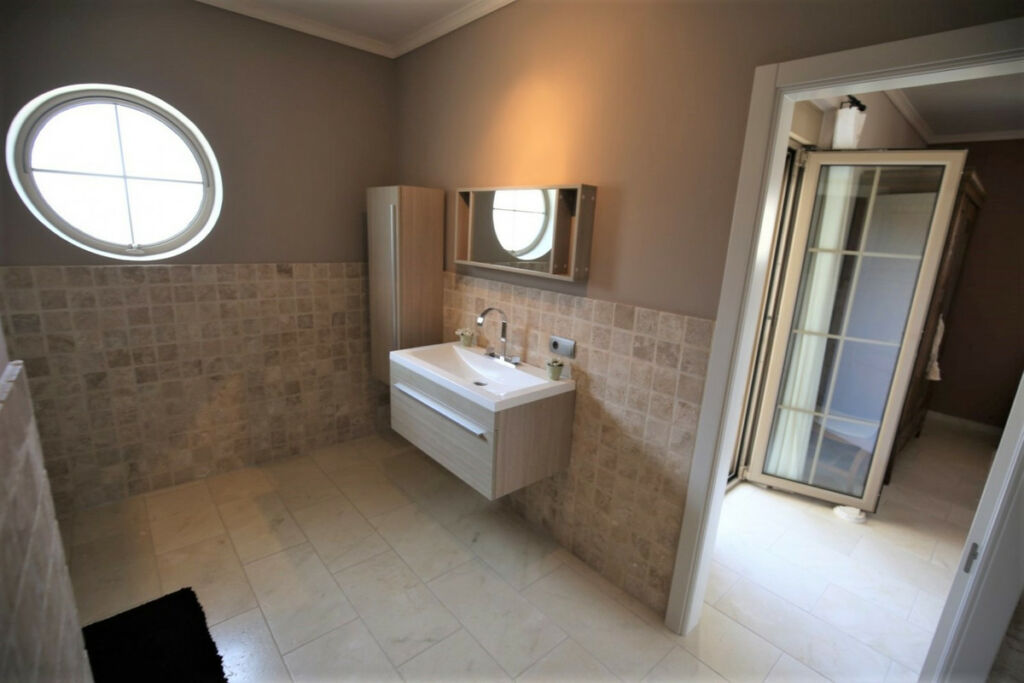 Detached Villa Arenas Málaga - image 32
