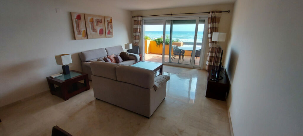 Middle Floor Apartment La Duquesa Málaga - image 32
