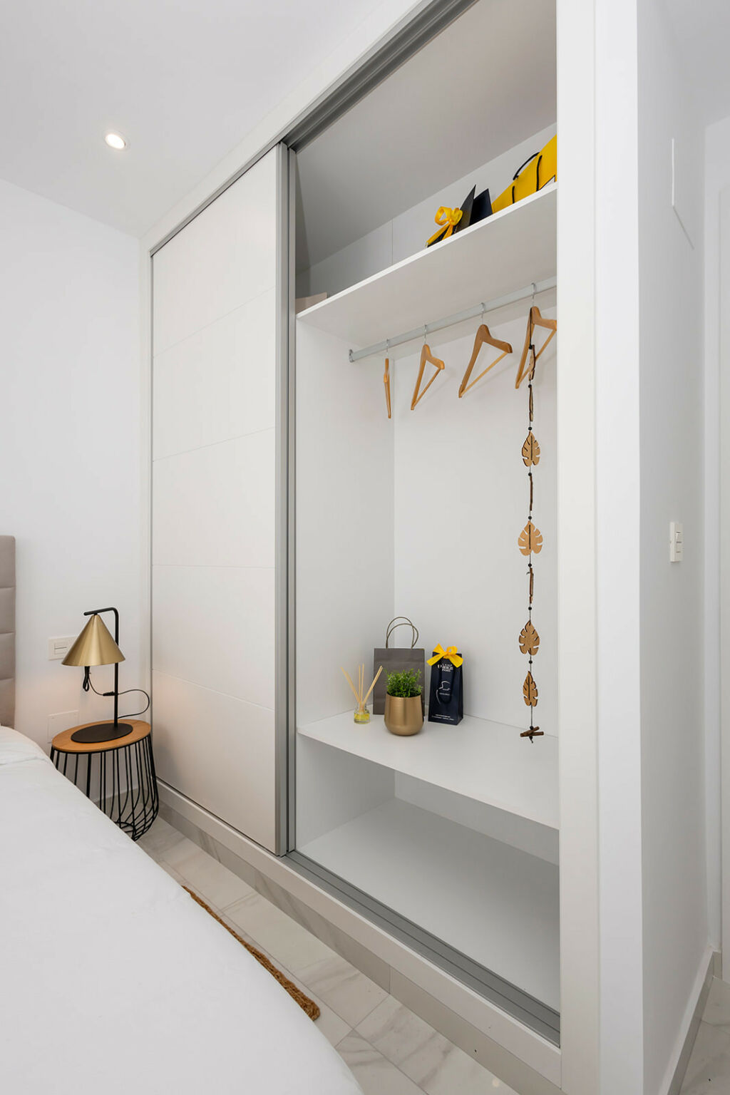 Middle Floor Apartment Jacarilla Alicante - image 32