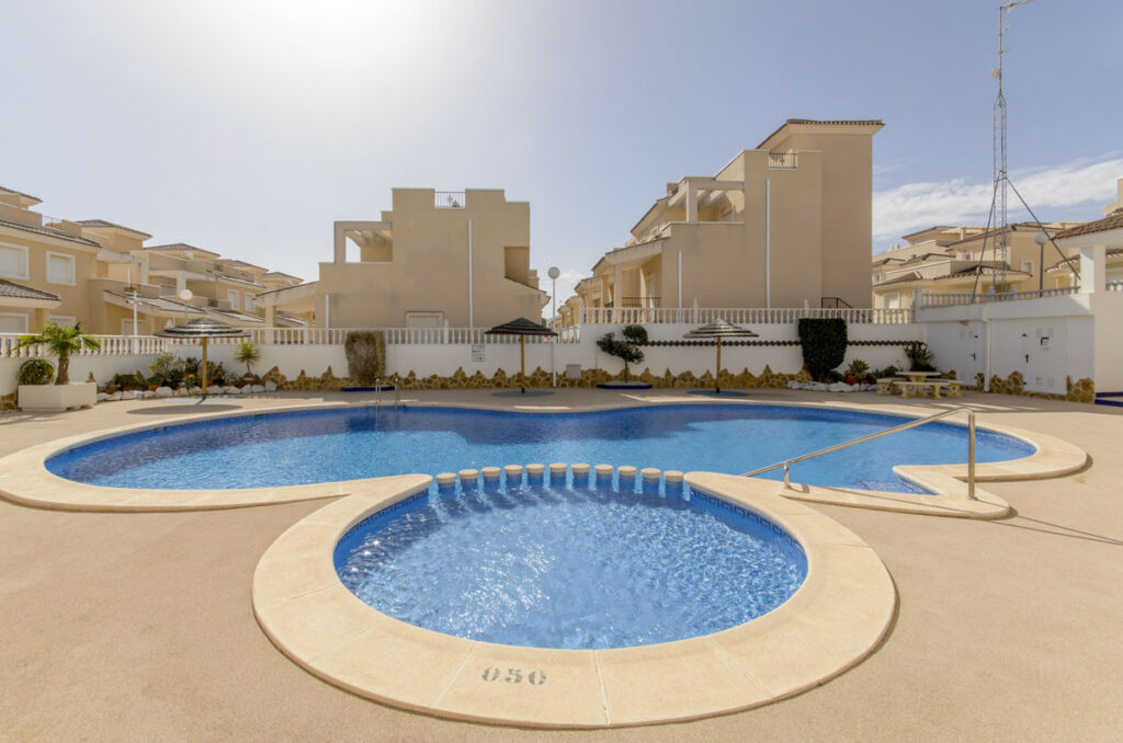 Detached Villa San Miguel de Salinas Alicante - image 32