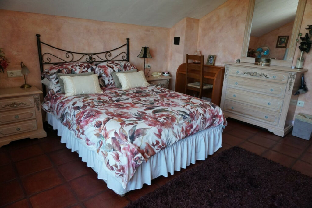 Detached Villa Alcaucín Málaga - image 33