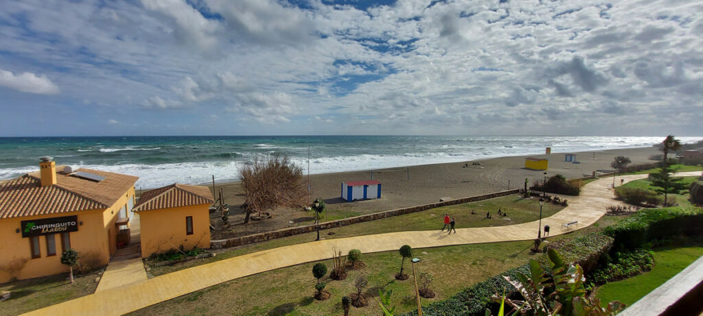 Middle Floor Apartment La Duquesa Málaga - image 33