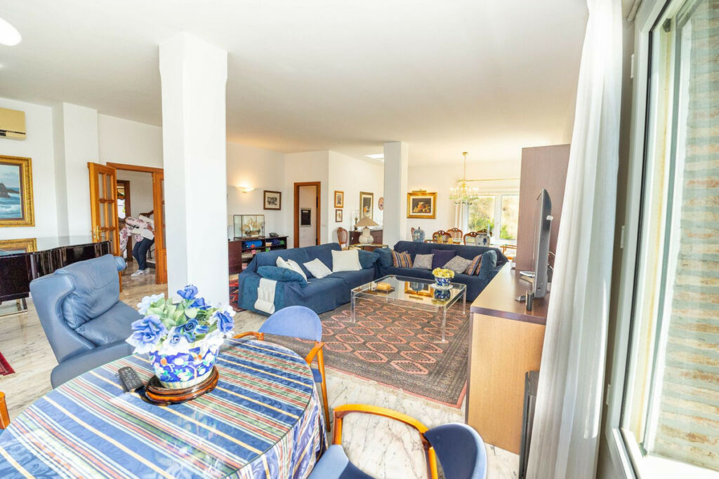 Detached Villa Mijas Málaga - image 33