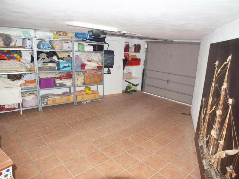 Detached Villa Benajarafe Málaga - image 33