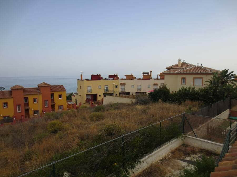 Townhouse Benajarafe Málaga - image 33
